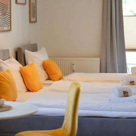 Come4stay - Gubyblue, Gubygreen & Gubysun - 3 I Bis Zu 11 Personen Pasov